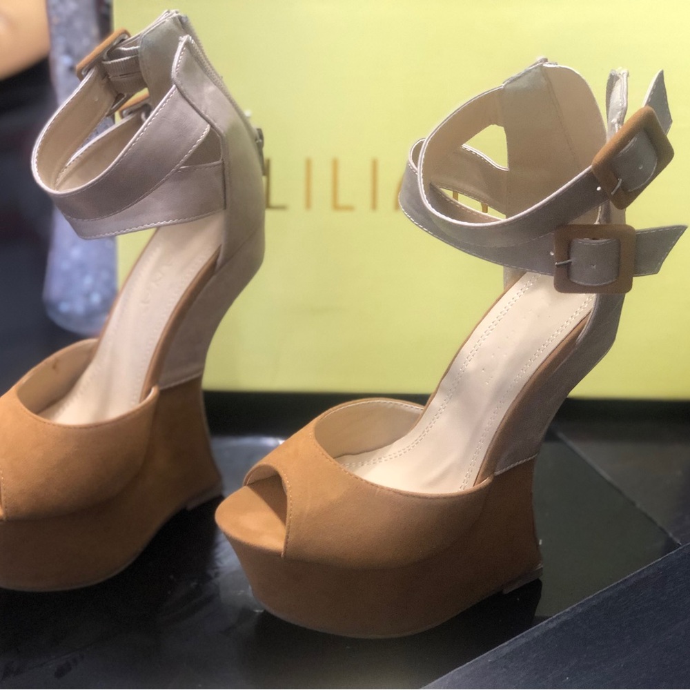 Liliana stylish invisible heel
